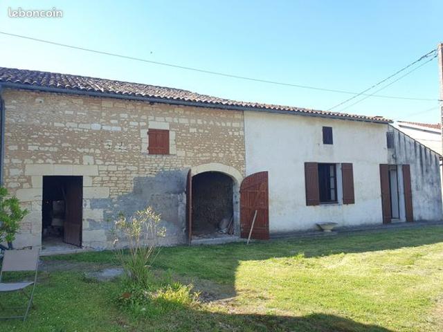 Maison vente à Jonzac, Saint-fort-sur-gironde