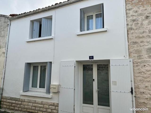 Maison vente à Saint-Jean-d'Angély, Saint-savinien