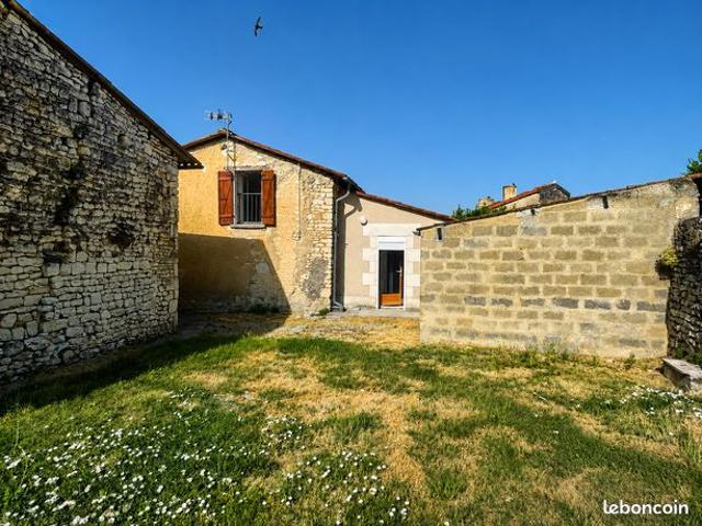 Maison vente à Poitiers, Mirebeau