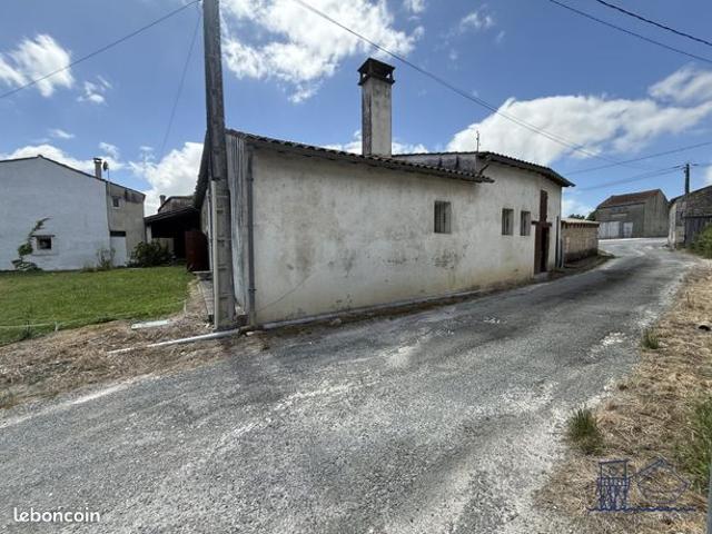 Maison vente à Jonzac, Saint-fort-sur-gironde