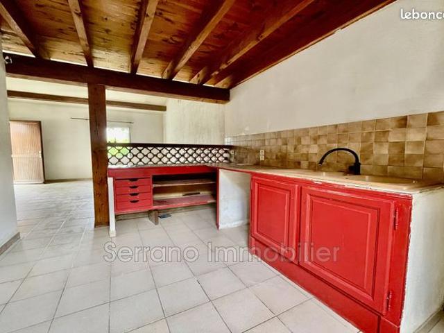 Maison vente à Arles, Maillane