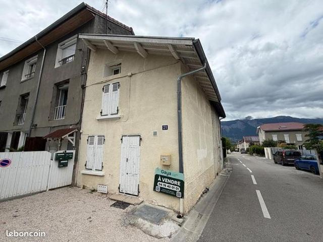 Maison vente à Grenoble, Domène