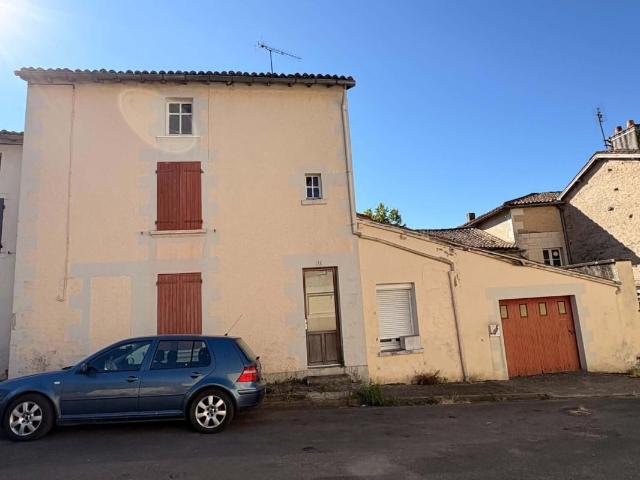 Maison vente à Poitiers, Sanxay