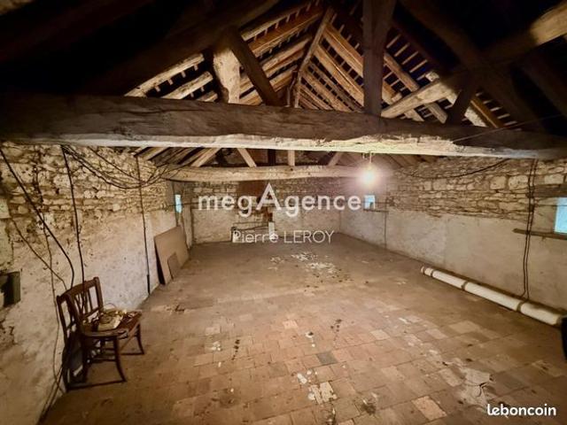 Maison vente à Saumur, Montreuil-bellay