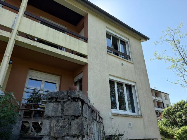Maison location à Mende, Pelouse
