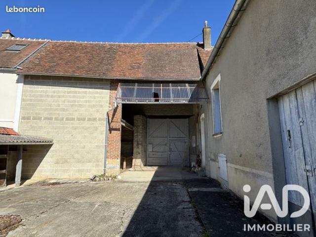 Maison vente à Fontainebleau, Beaumont-du-gâtinais