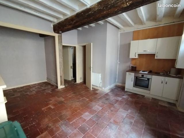Maison vente à Épernay, Montmirail