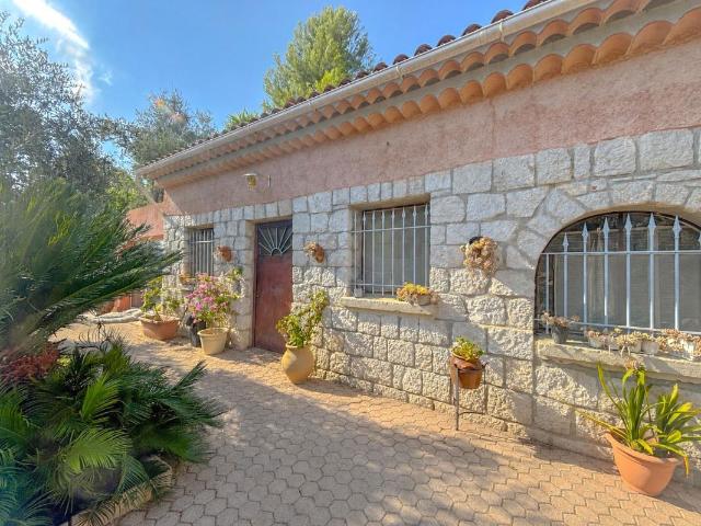 Maison vente à Nice, La Trinité