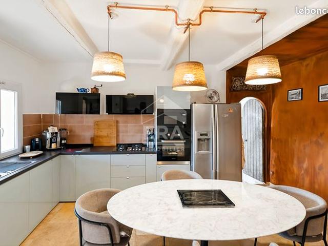 Maison vente à Aix-en-Provence, Cabriès