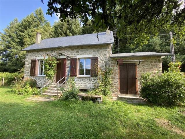 Maison location à Ussel, Maussac