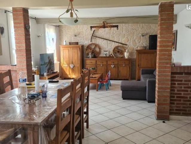 Maison vente à Saint-Quentin, Cugny