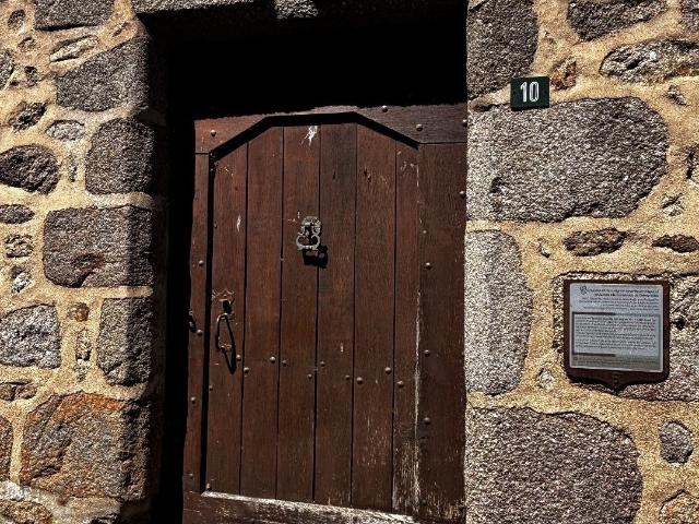 Maison vente à Aubusson, Chénérailles