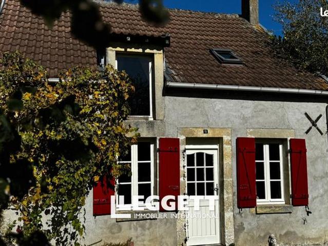 Maison vente à Issoudun, Pruniers