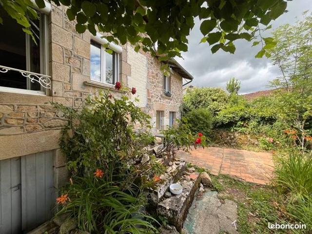 Maison vente à Rochechouart, Saint-martin-de-jussac
