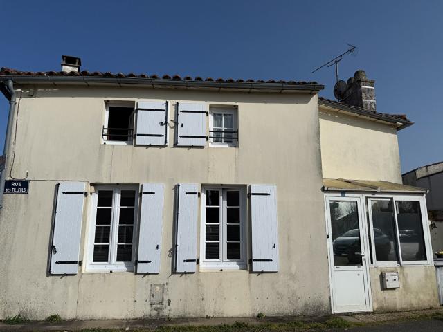 Maison vente à Rochefort, Muron