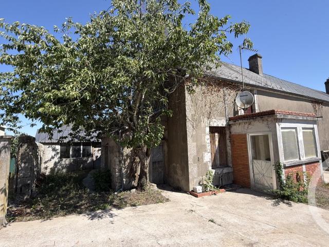 Maison vente à Orléans, Tavers