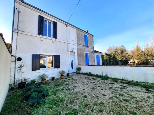 Maison vente à Saintes