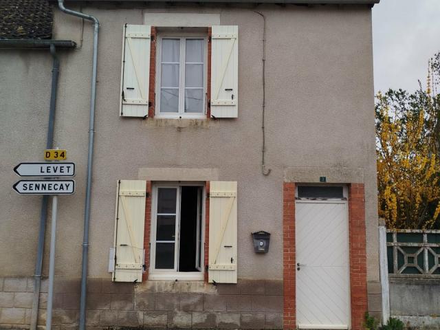 Maison vente à Bourges, Vorly