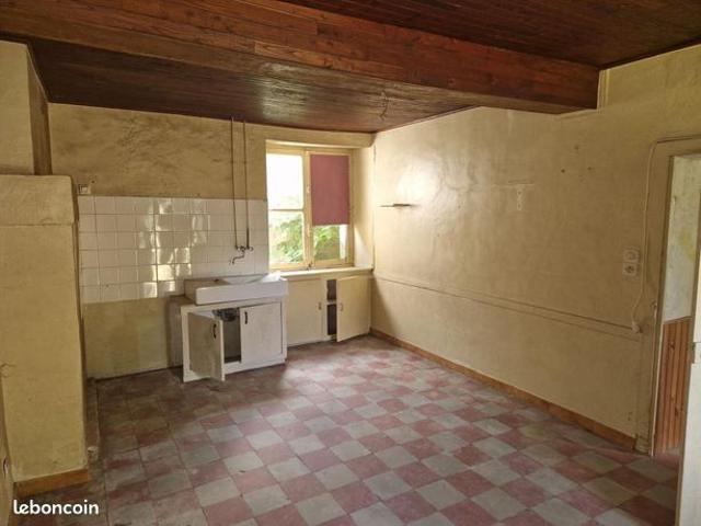 Maison vente à Châtellerault, Roiffé