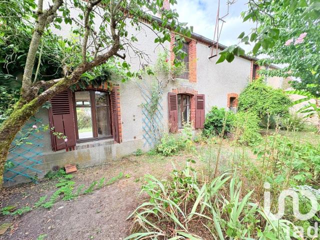Maison vente à Les Bruyères, Jussy-le-Chaudrier