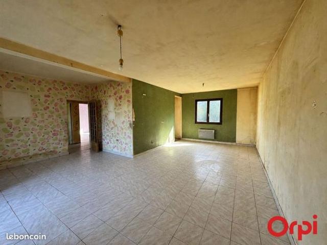 Maison vente à Saint-Amand-Montrond, Chalivoy-milon