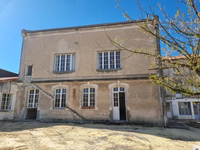 Maison vente à Cognac, Jarnac