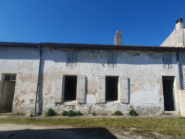 Maison vente à Saintes, Saint-romain-de-benet
