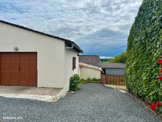 Maison vente à Blaye, Cars