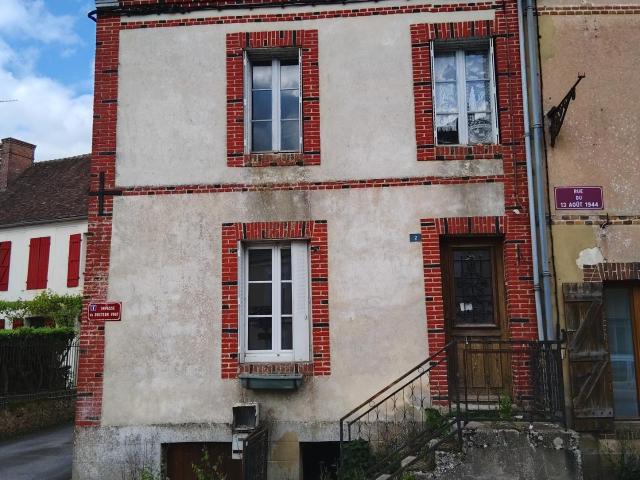 Maison vente à Mortagne-au-Perche, Tourouvre