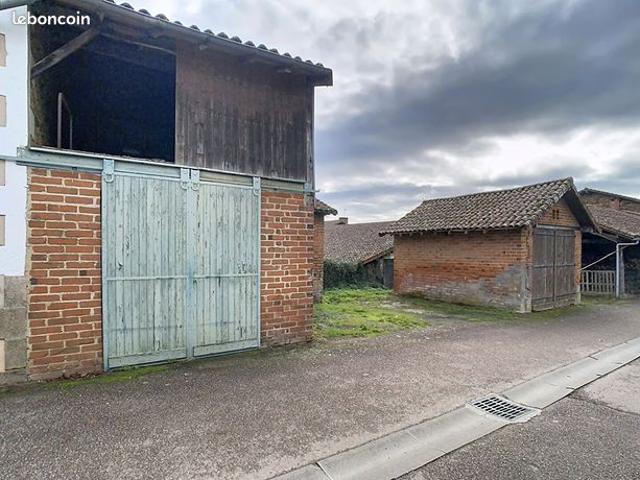 Maison vente à Rochechouart, Saint-junien
