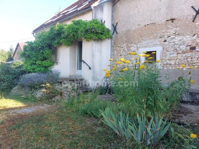 Maison vente à Valotte, Dampierre-sous-Bouhy