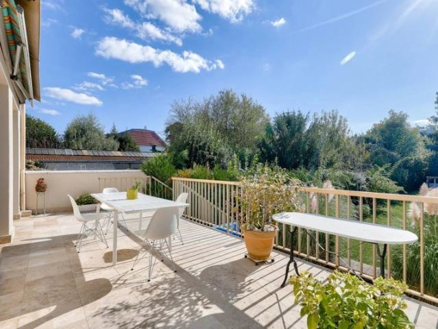 Maison vente à Boulogne-Billancourt, Issy-les-moulineaux