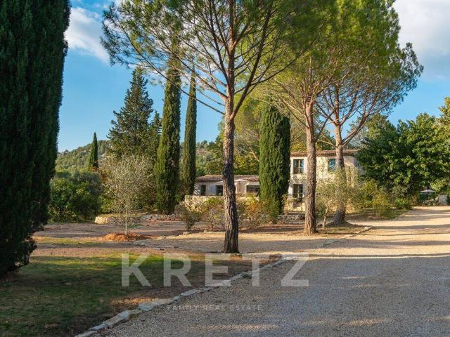 Maison vente à Aix-en-Provence, Le Tholonet