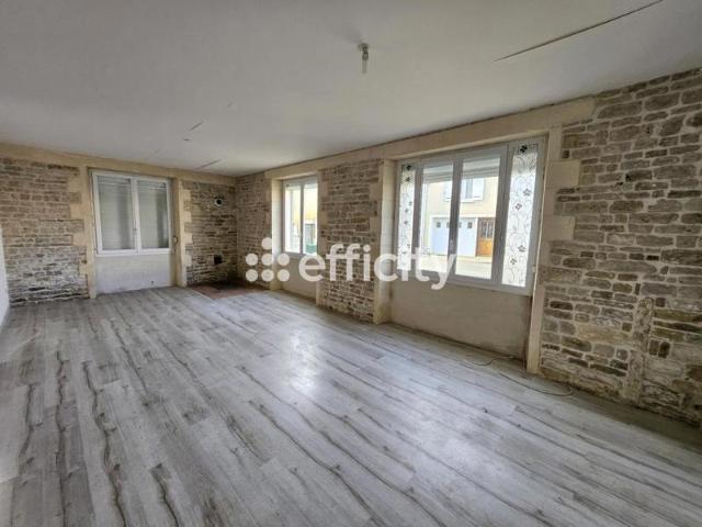 Maison vente à Confolens, Paizay-naudouin-embourie