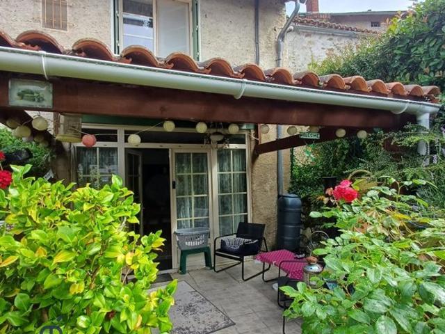 Maison vente à Rochechouart, Marval