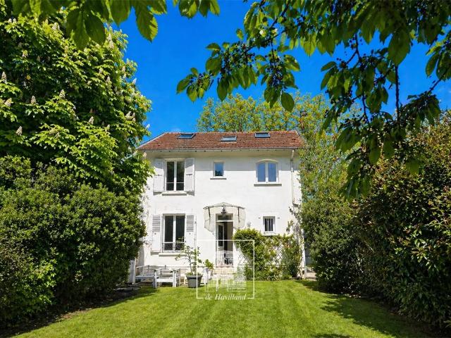 Maison location à Saint-Germain-en-Laye, Le Vésinet