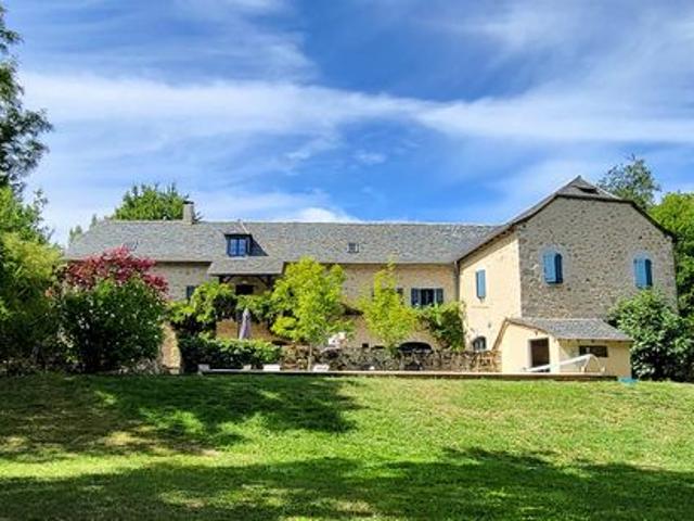 Maison vente à Villefranche-de-Rouergue, Lunac