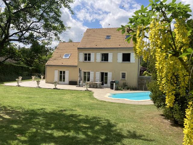 Maison vente à Rambouillet, Poigny-la-forêt