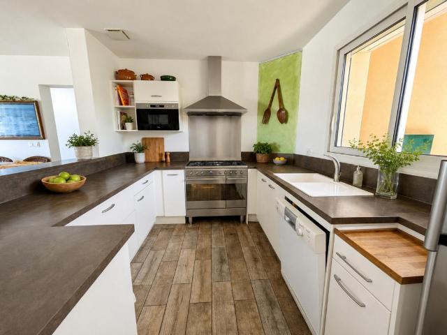 Maison vente à Saintes, Nieul-lès-saintes