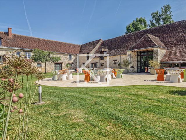 Maison vente à Loches, Bossée
