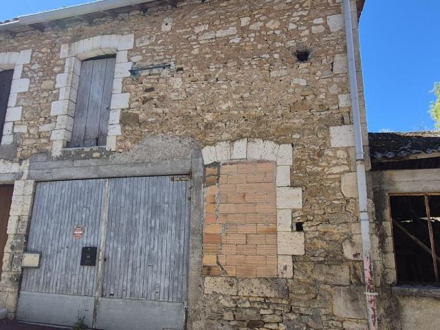 Maison vente à Les Cluzeaux, Saint-Martial-de-Valette