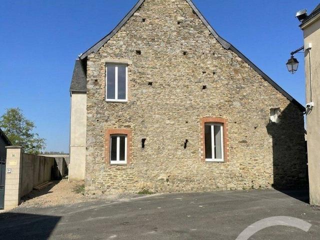 Maison location à ZA de l'Ébeaupinière, Segré-en-Anjou Bleu
