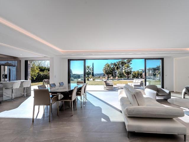 Maison location à Roquefort-les-Pins, Alpes-Maritimes
