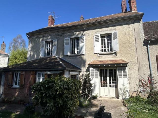 Maison vente à Melun, Féricy