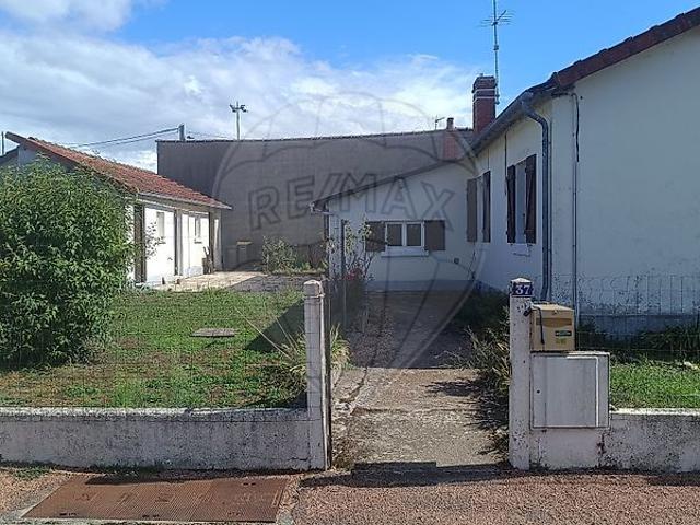 Maison vente à Nevers, La Fermeté