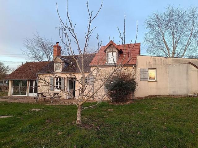 Maison vente à Nevers, Magny-cours