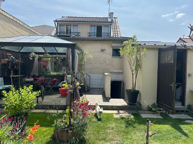 Maison vente à Nanterre, La Garenne-colombes