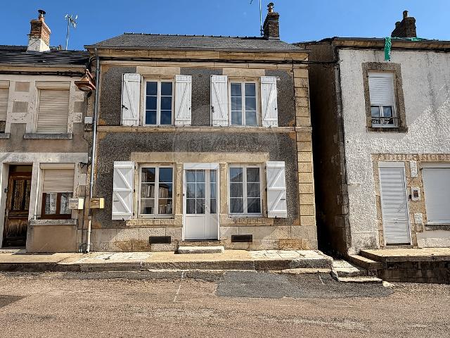 Maison vente à Saint-Aubin-les-Forges, Nièvre