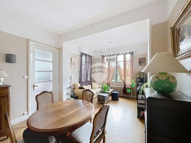 Maison vente à Sens, Villevallier