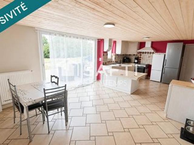 Villa vente à Parthenay, Scillé